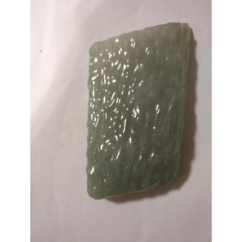 底色大牌明料，带雪花